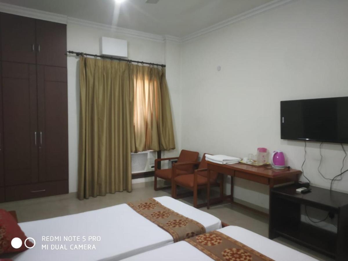 Deluxe Suite In Manor Inn Suites B-54, Sector-92 Noida Zewnętrze zdjęcie